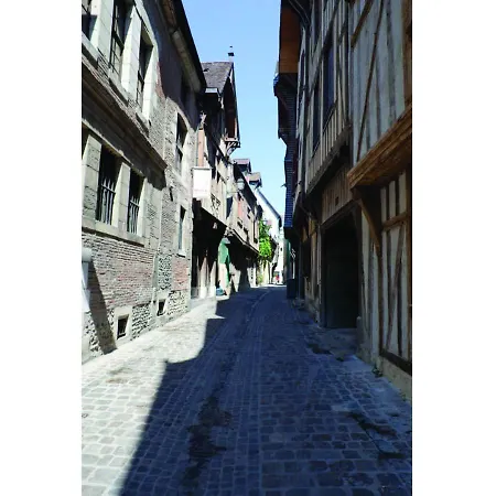 Apartment Urban Romantique Chic Troyes